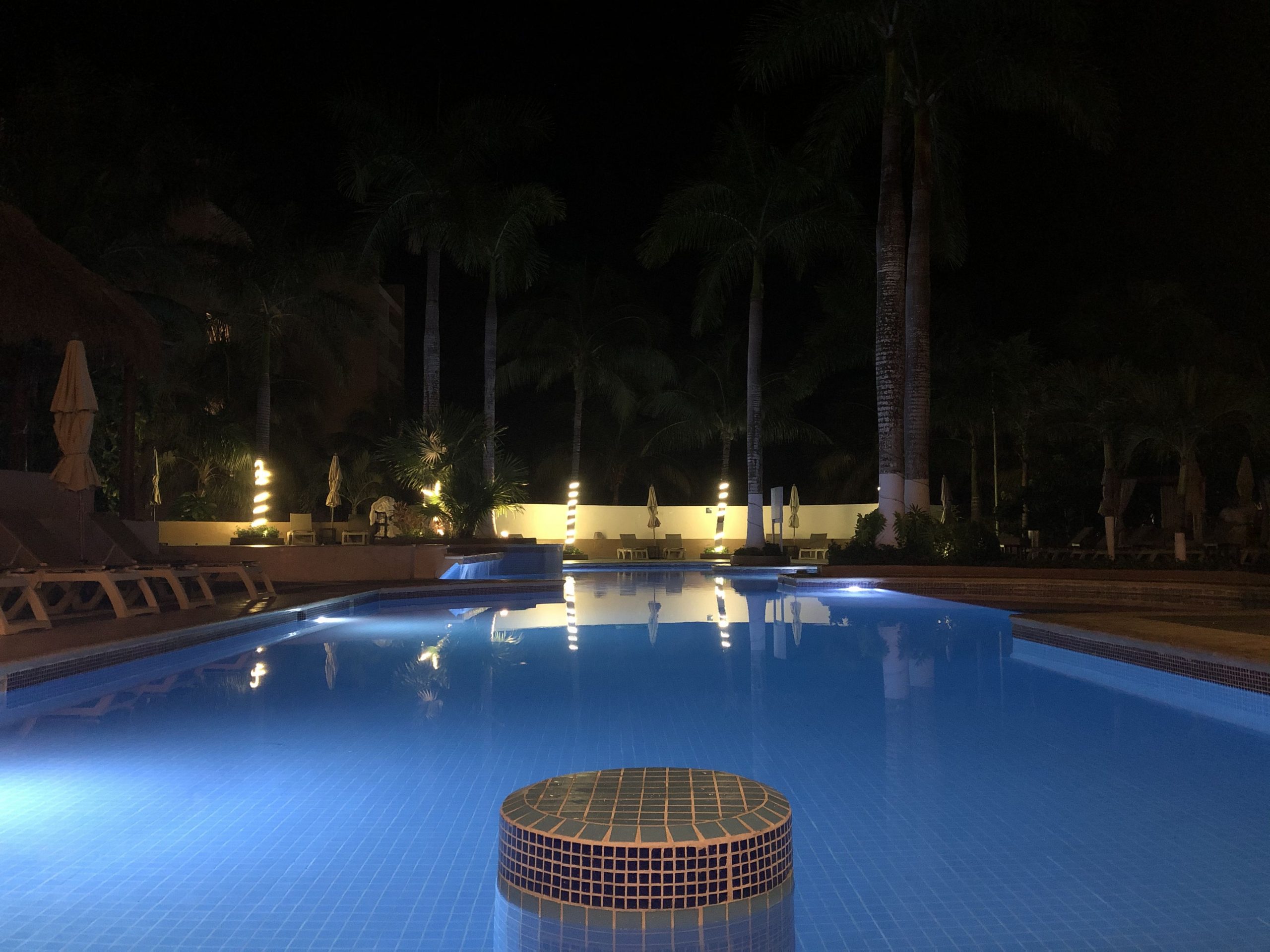 Cozumel 2020 pool